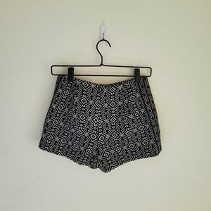 Ecote Urban Outfitters Boho women's shorts size 2